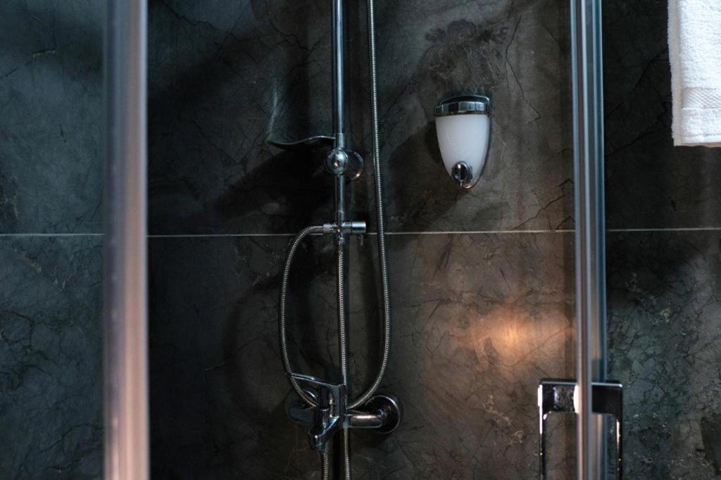 Liza Suit Hotel Istanbul Bagian luar foto