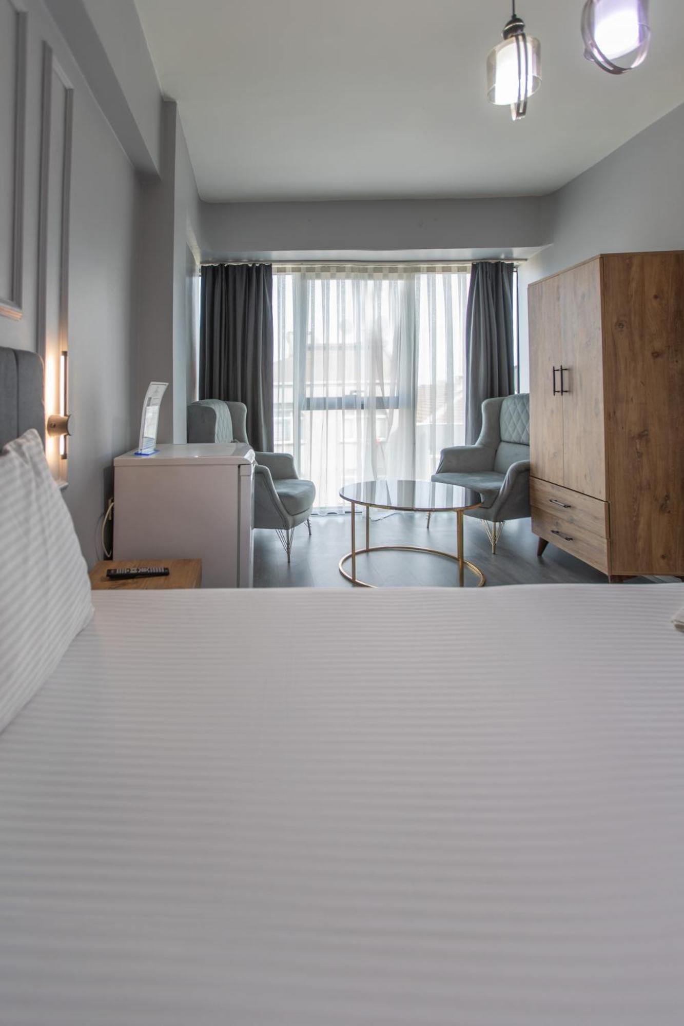 Liza Suit Hotel Istanbul Bagian luar foto